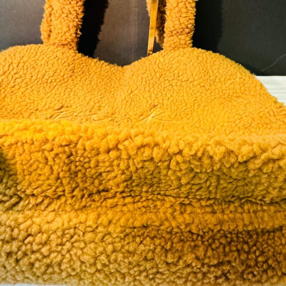 Victoria's Secret VS PINK Plush Sherpa Tote Bag Tan Brown Logo - Picture 5 of 5